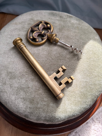 Antique Brass Corkscrew Fleur-De-Lis
