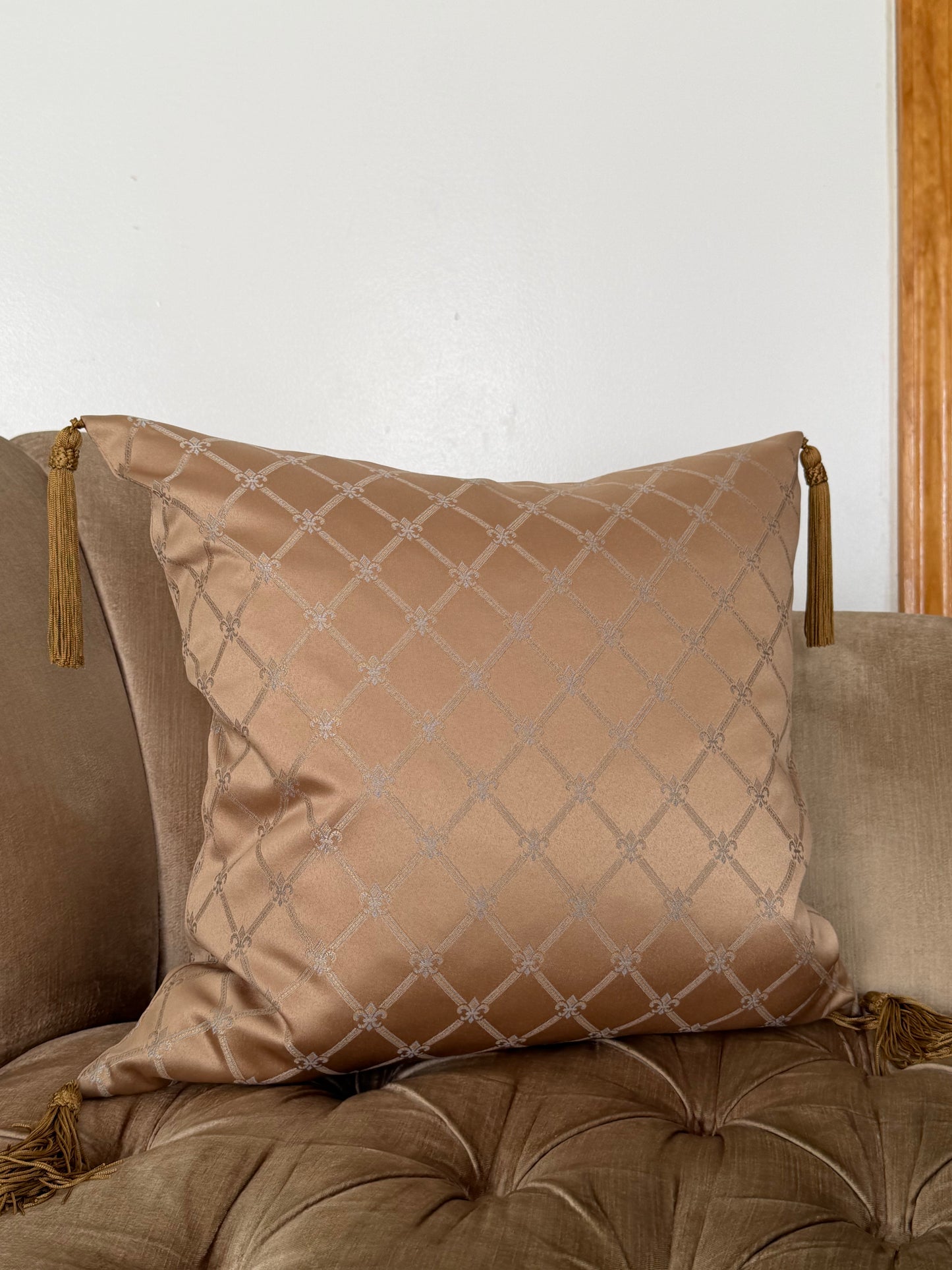 Fleur-De-Lis Sham 22”x22”